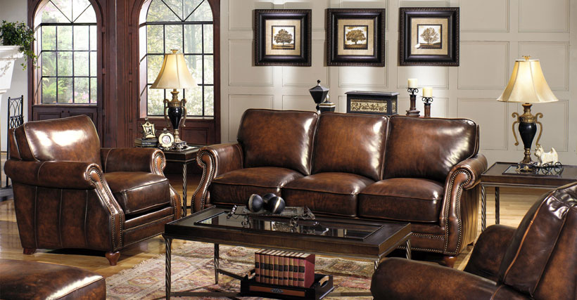 9 Ways to Decorate Your Living Room with a Leather Sofa
